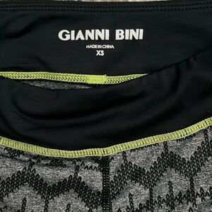 Black, Gray, Lime Green extra small Gianni Bini Yoga Pants